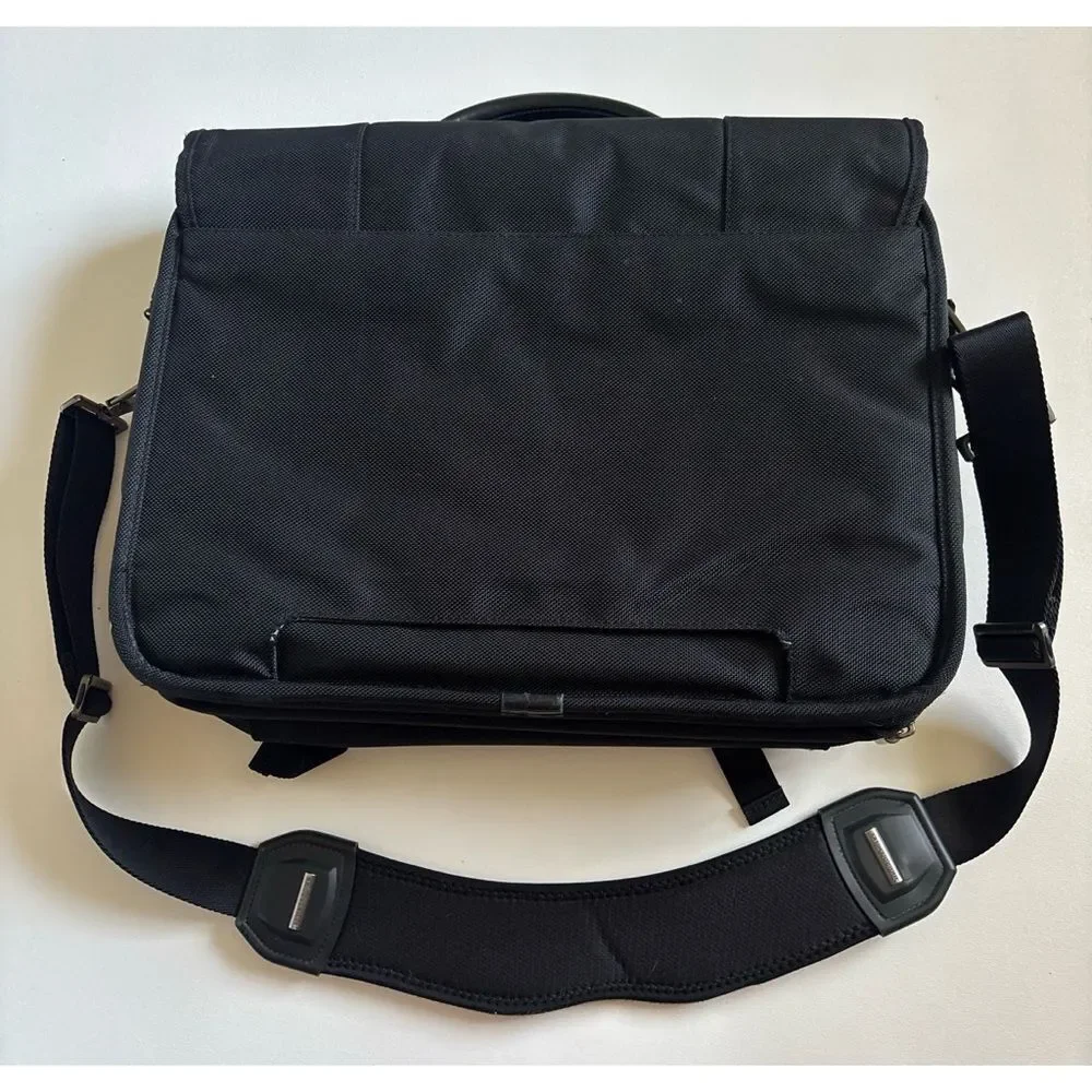 Briggs & Riley Laptop Briefcase Travelware Black Style KMC310-4 (17.5”x13.5”)